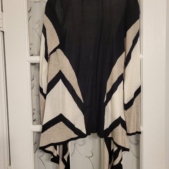 INC Women's Drape Sweater- Small - Picture 7 of 8